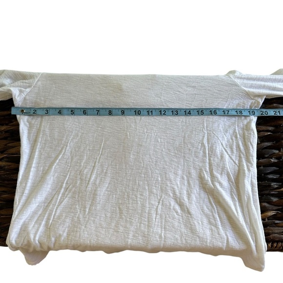 Standard James Perse size 4 Women’s White Long Sleeve Cotton T Shirt Top Knit - Picture 4 of 5